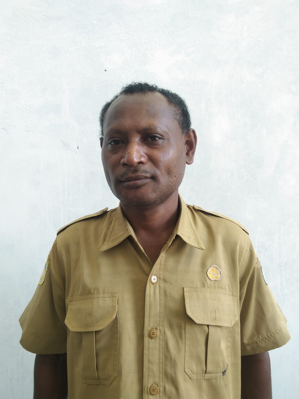 GEISLER FERNANDO RUNAWERI